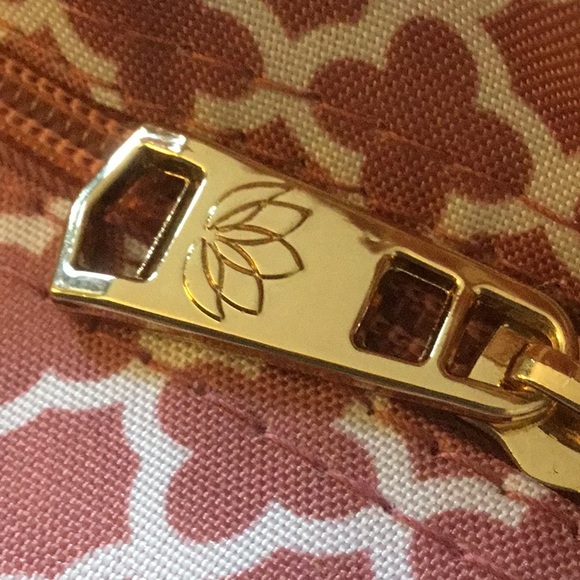 Jenni Chan Pink Geometric Tote Bag - Picture 13 of 13